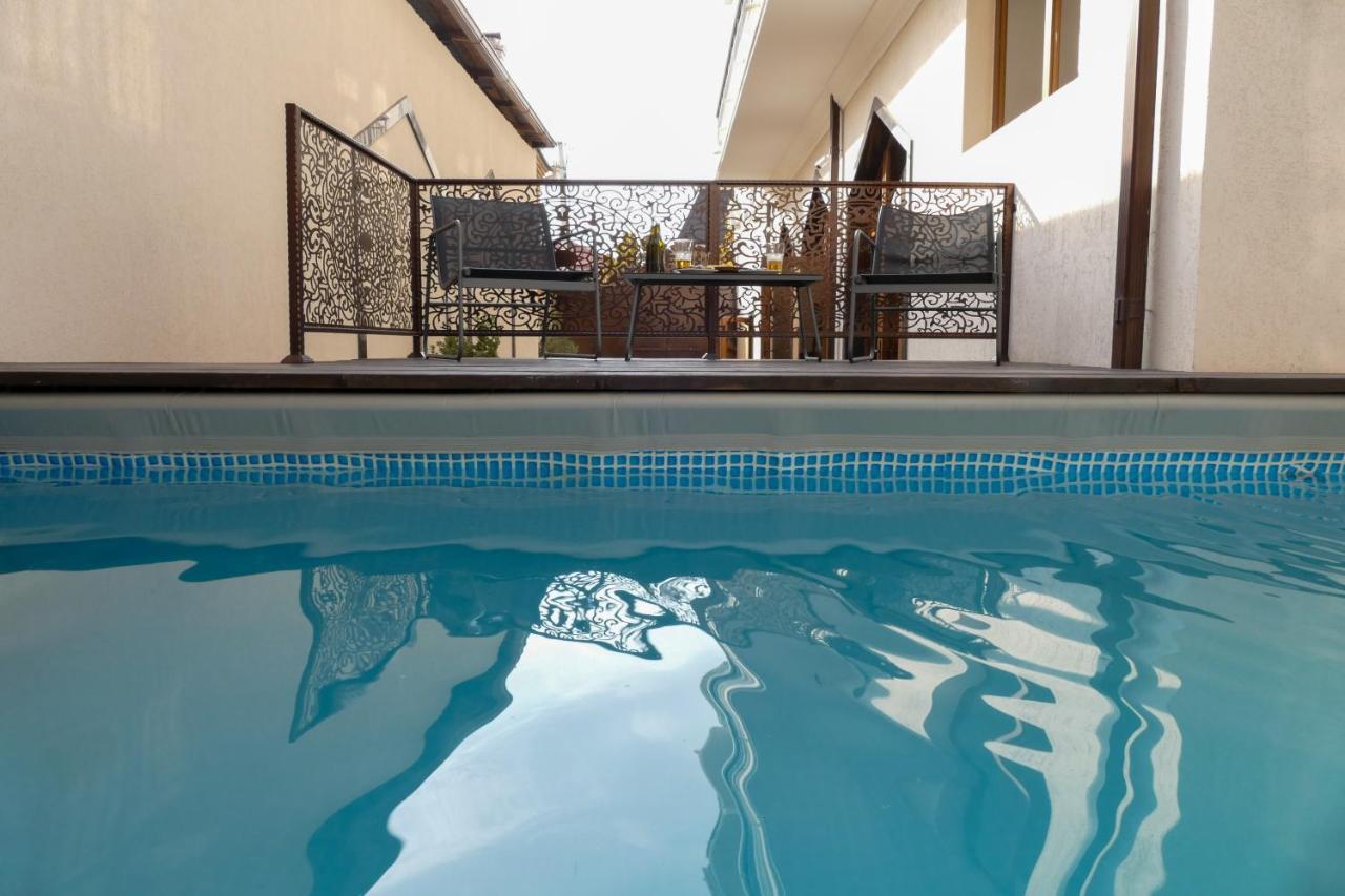 Garuda Boutique Hotel Sukhumi Eksteriør billede