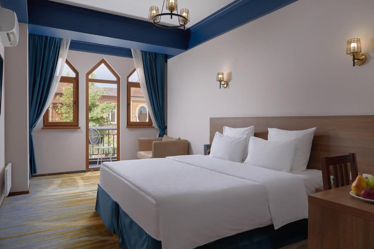 Garuda Boutique Hotel Sukhumi Eksteriør billede