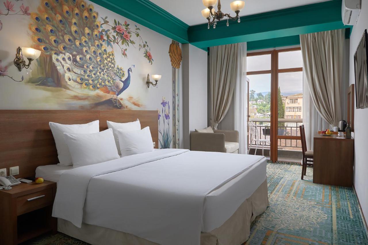 Garuda Boutique Hotel Sukhumi Eksteriør billede